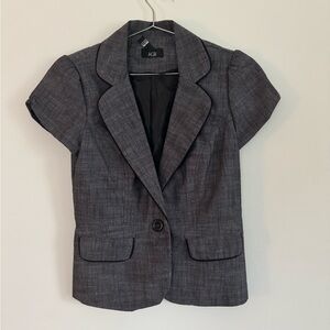 AGB Women's Charcoal Short Sleeve Blazer